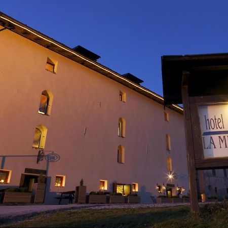 Hotel Dimora Storica La Mirandola 파쏘델토날레 외부 사진