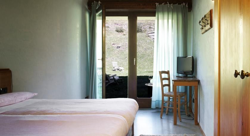 Hotel Dimora Storica La Mirandola 파쏘델토날레 외부 사진